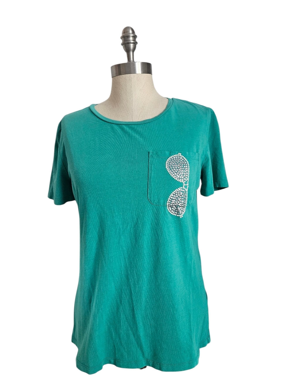 KARL LAGERFELD PARIS Green Rhinestone Sunglass Tee | SZ S